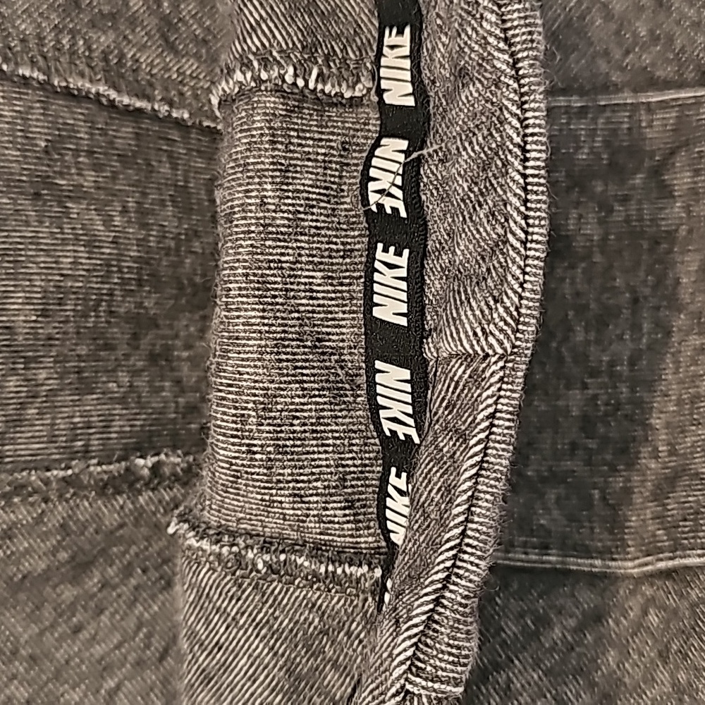 Nike jacket - Picture 8 of 9